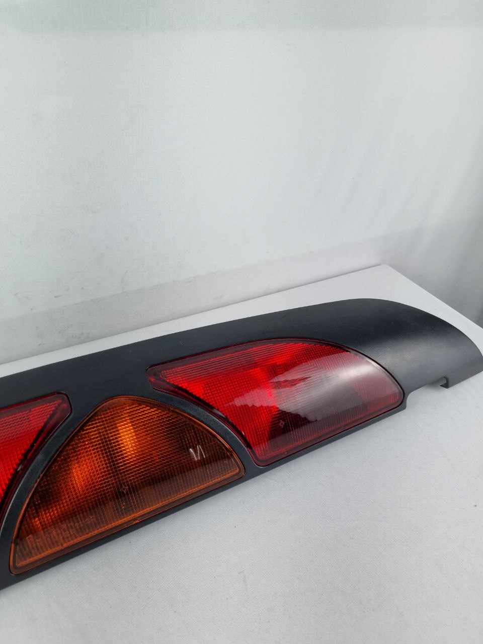 Lanterna Traseira Esquerda Renault Kangoo 2000/2008 Usada