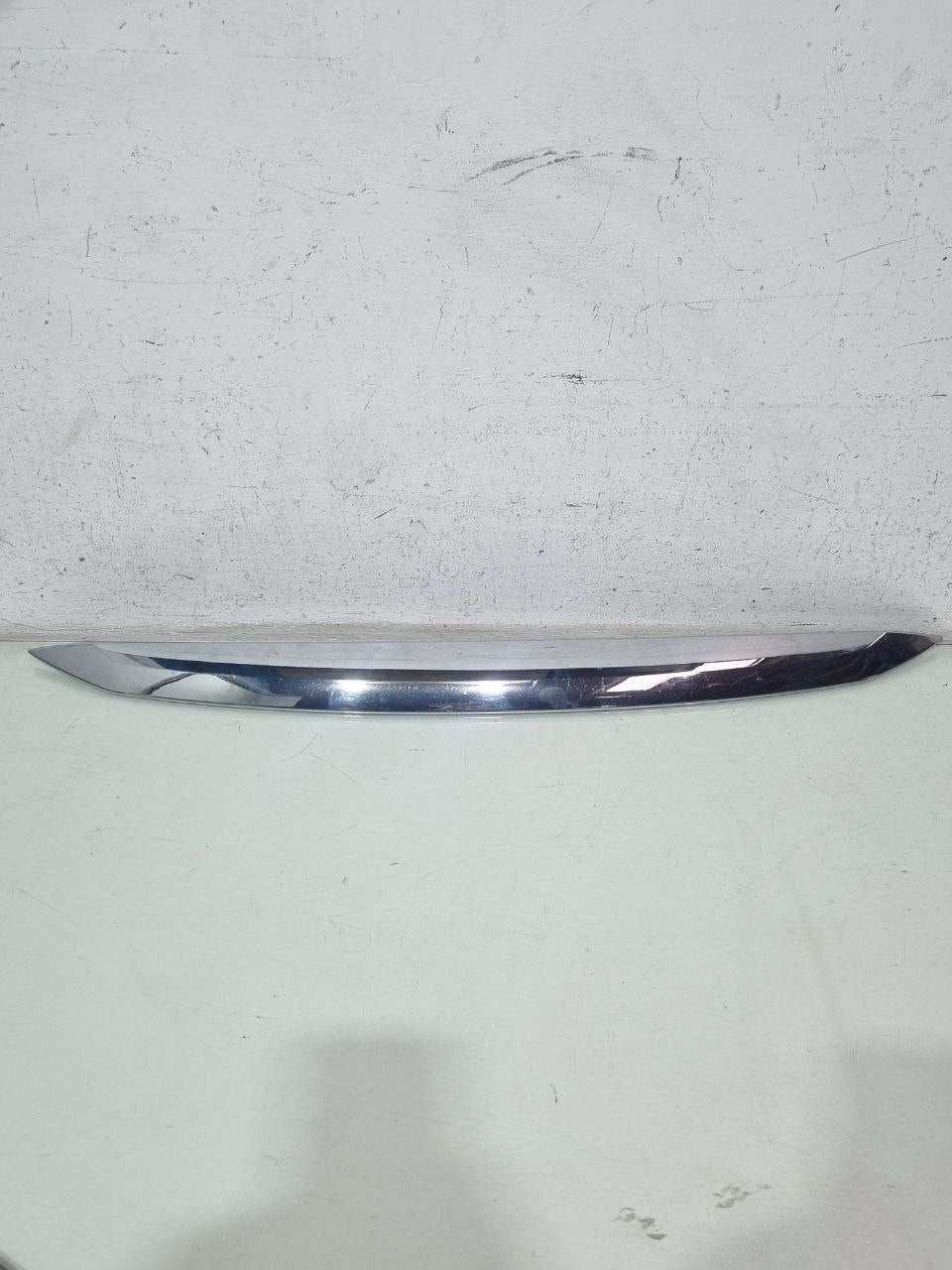 Moldura Cromada Parachoque Tras Toyota Hilux SW4 2009/2012