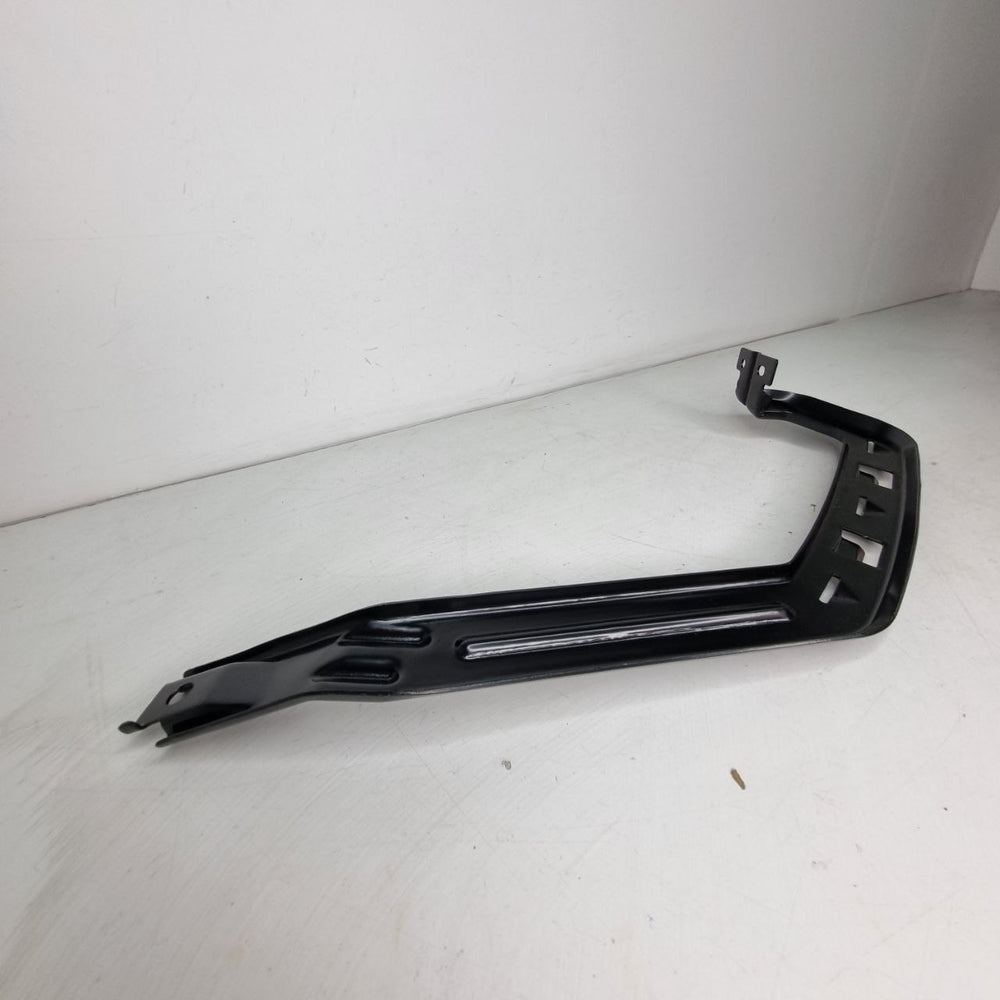 Guia Parachoque Diant Esq Hyundai HB20 2013/2019