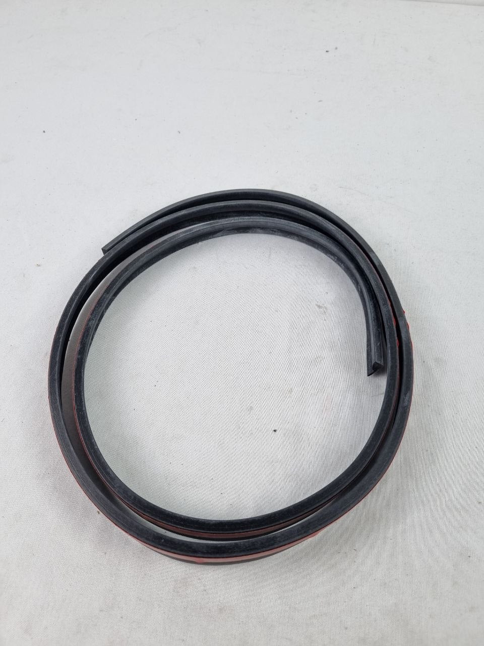 Friso Moldura Inf Vidro Tras Toyota RAV4 2013/2018