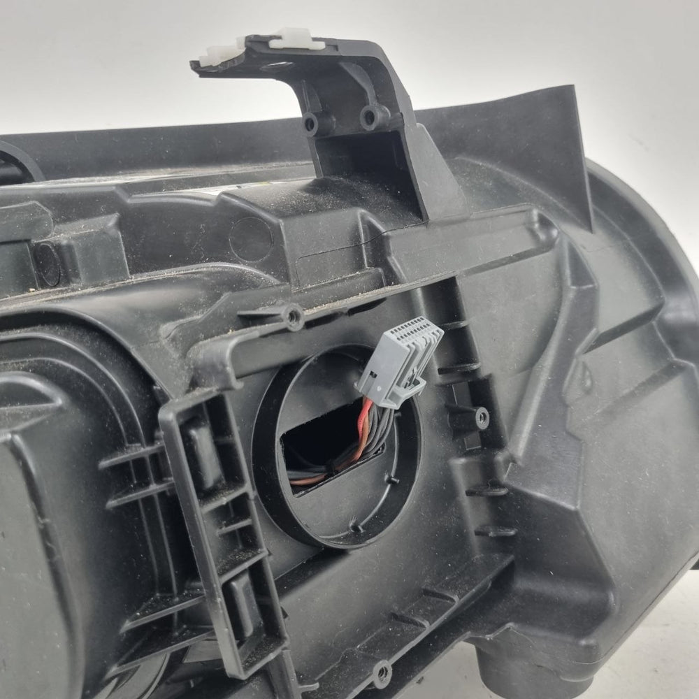 Farol Diant Esq BMW X1 2014/2015