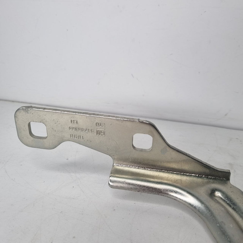 Dobradiça Capo Esq Chevrolet Agile / Montana 2010/2016