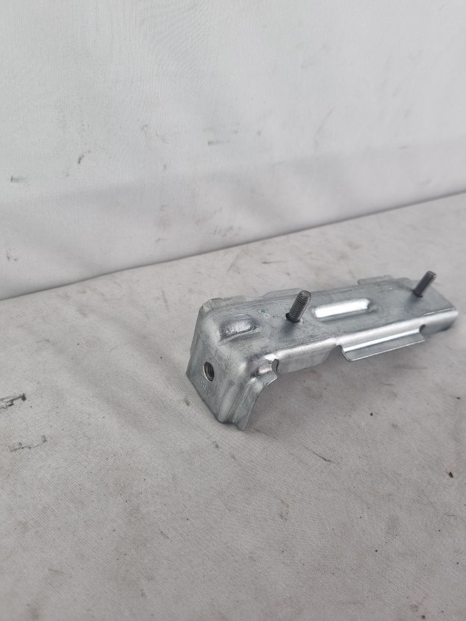Suporte Farol de Milha Fiat Argo Cronos 2017/2023 Novo