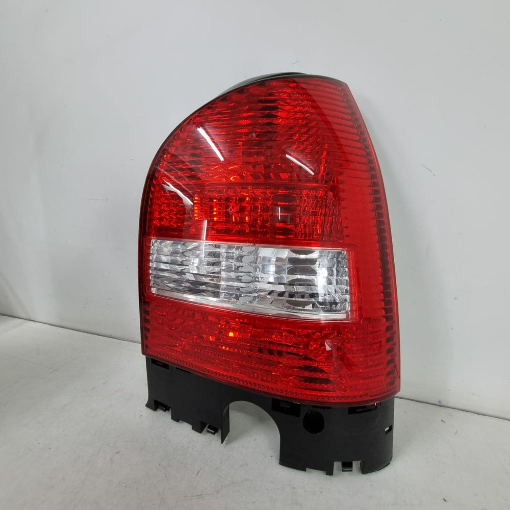 Lanterna Tras Dir Volkswagen Gol G3 1999/2005