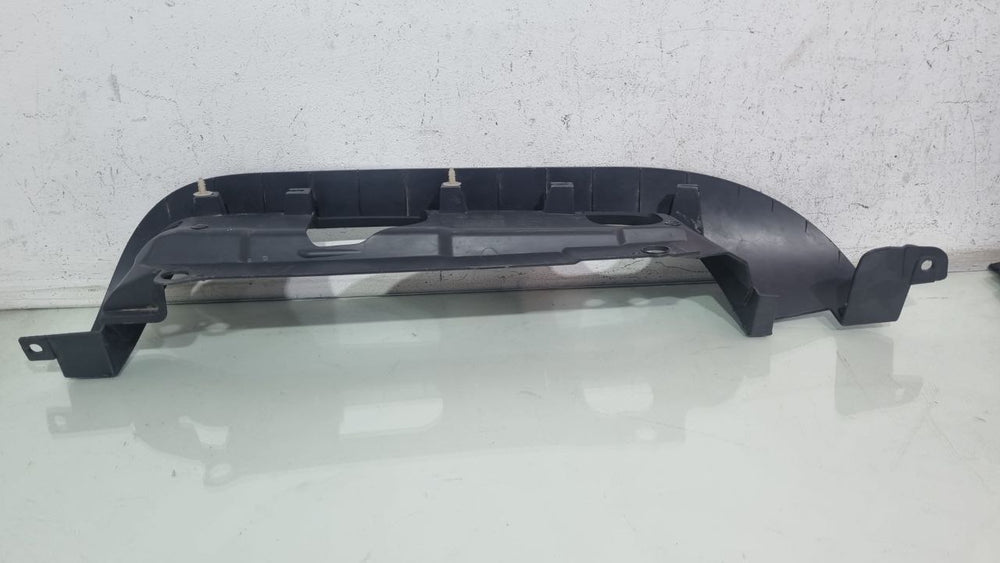 Moldura Lanterna Tras Dir Fiat Fiorino 2014/2023