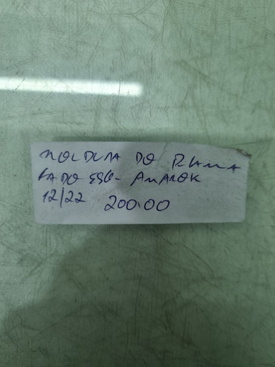 Moldura Paralama Traseiro Esquerdo Volkswagen Amarok 2010/2022 Usado