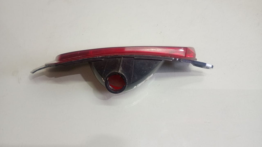 Lanterna Refletora Parachoque Tras Esq Mitsubishi Outlander