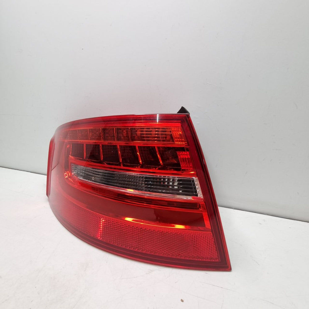 Lanterna Tras Dir Audi A4 2008/2016