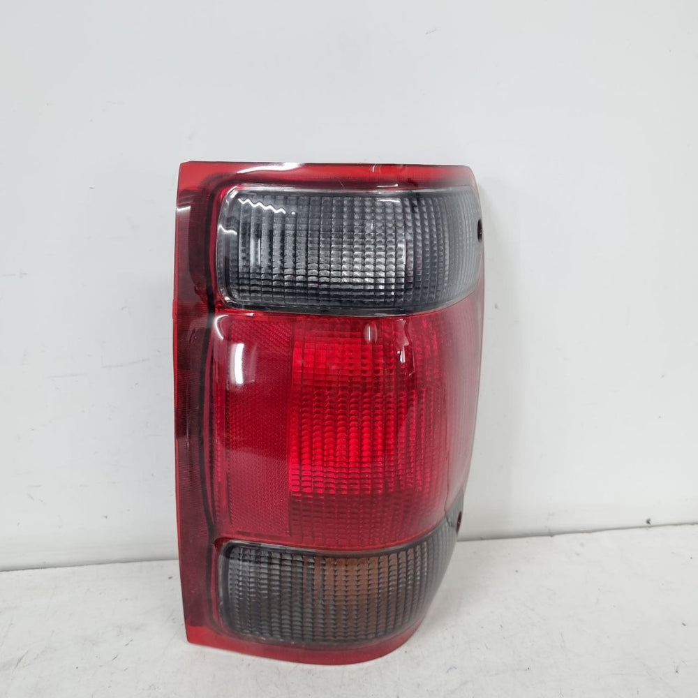 Lanterna Tras Esq Ford Ranger 2001/2006
