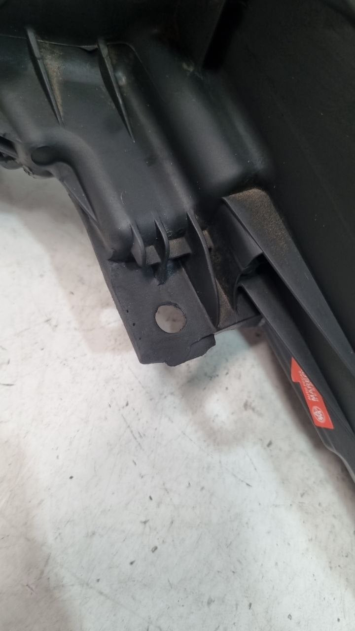 Farol Diant Dir Nissan Kicks 2020/2023