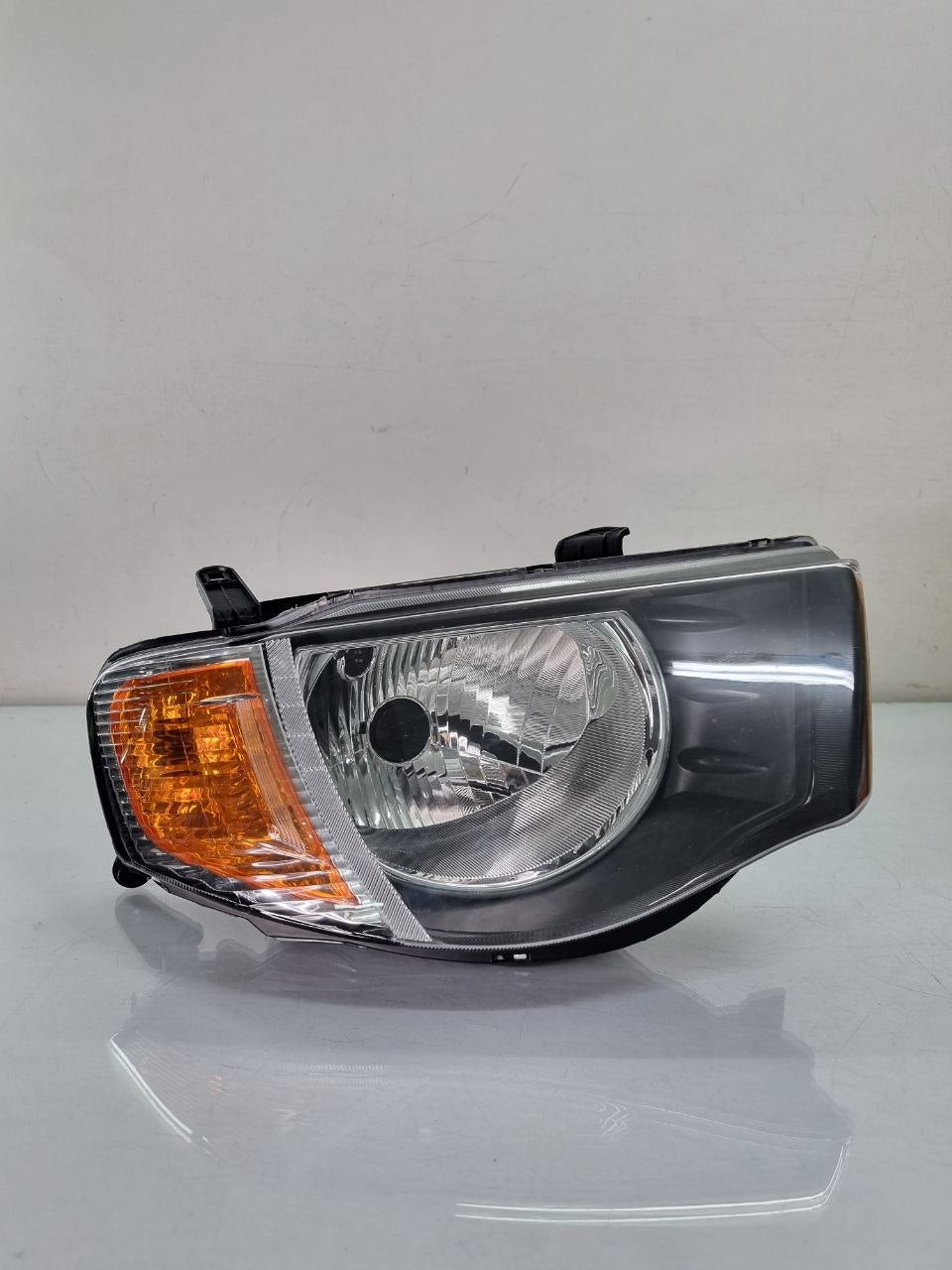 Farol Diant Dir Mitsubishi L200 Triton 2008/2012