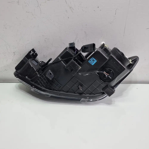 Farol Direito C/globo Optico Chevrolet Tracker 2020/2024 Direito/passageiro