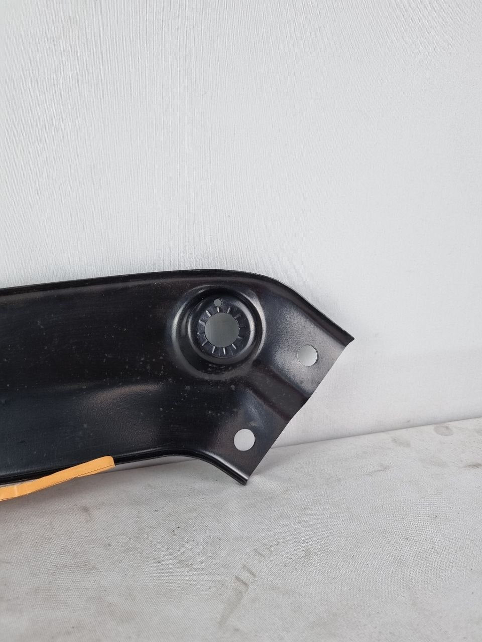 Suporte Alojamento Farol Direito Volkswagen Jetta 2012/2018 Novo