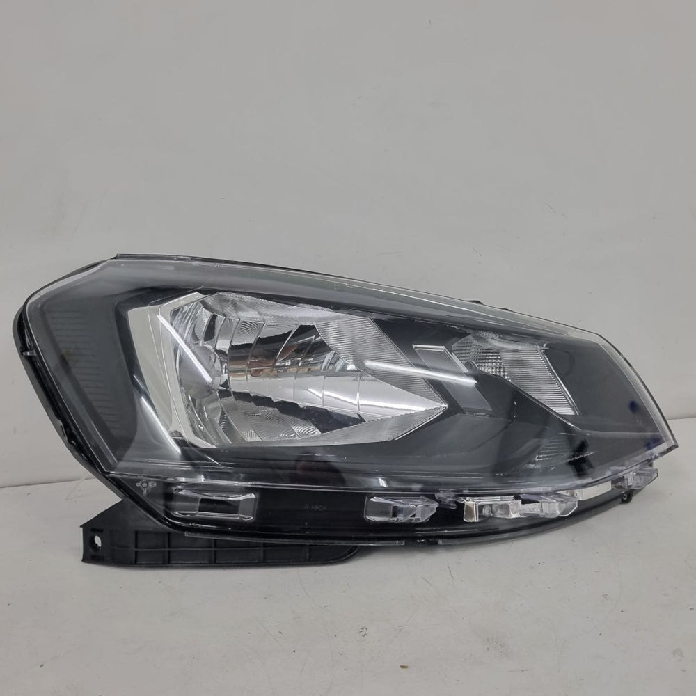 Farol Diant Dir Volkswagen Gol Voyage GVII 2017/2019