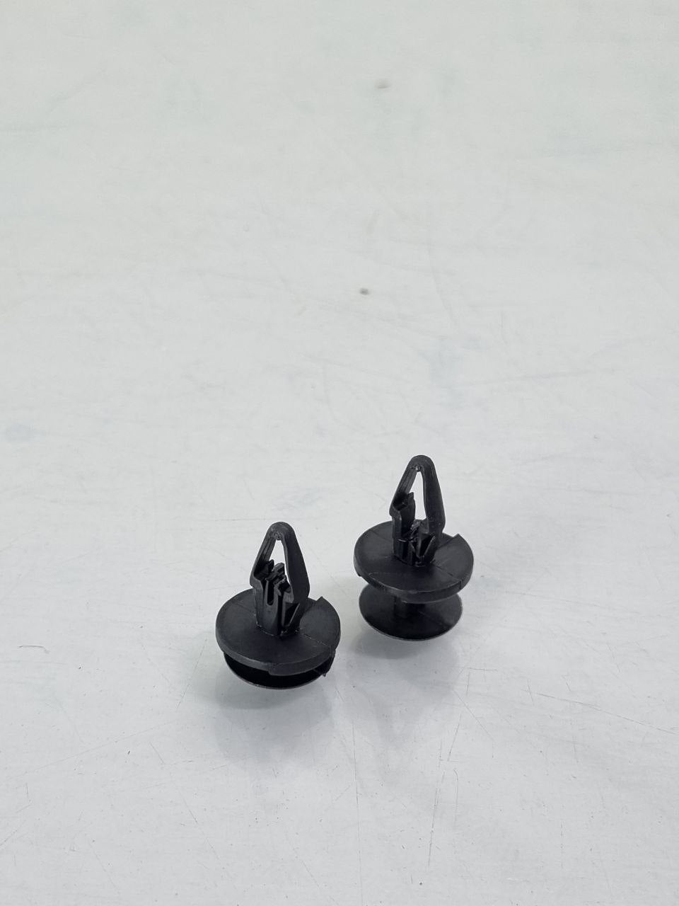 Presilha Fixação Parabar GM Onix Prisma Cruze Tracker 2012/2023 Nova