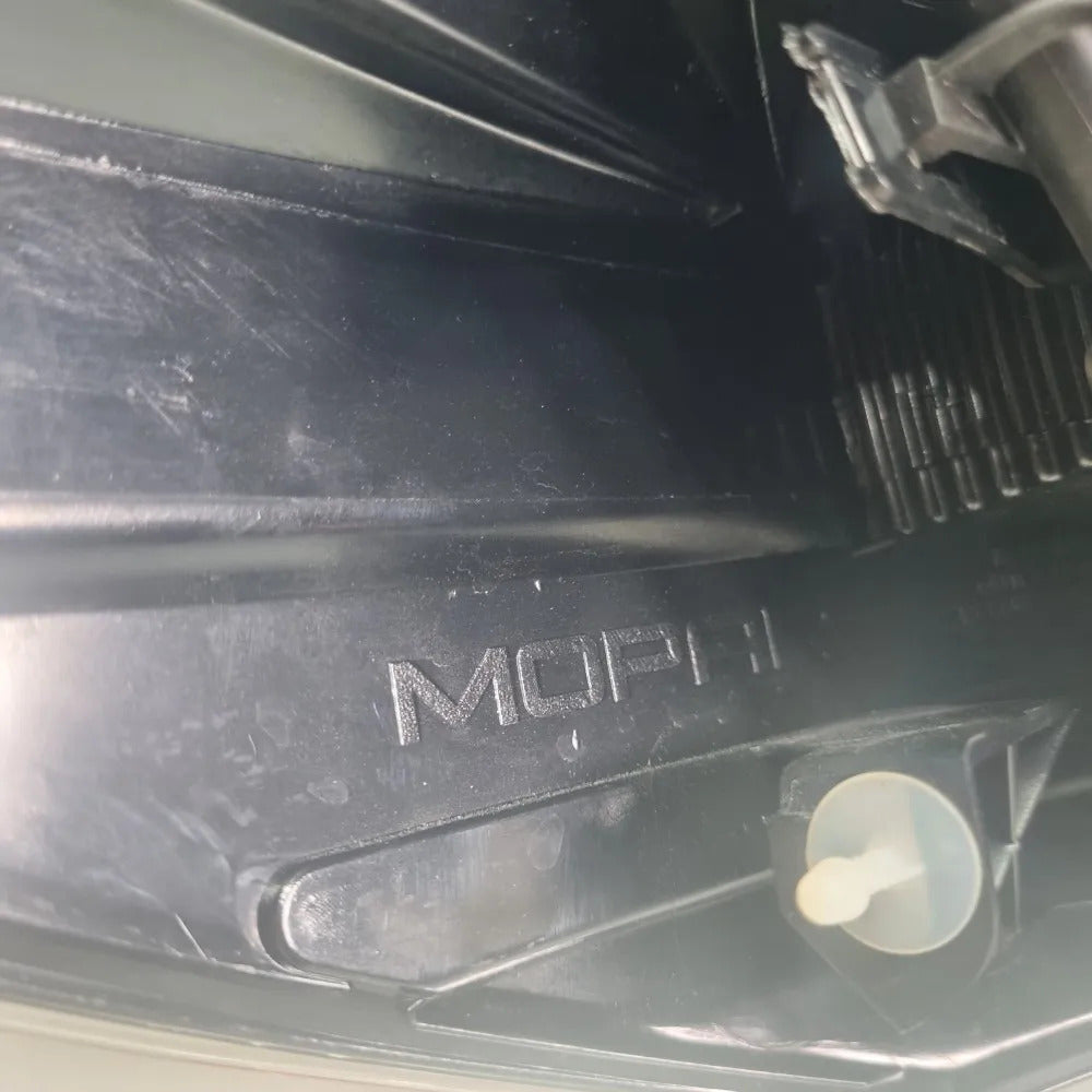 Lanterna Direita Mobi 2017/2023 Original Usado