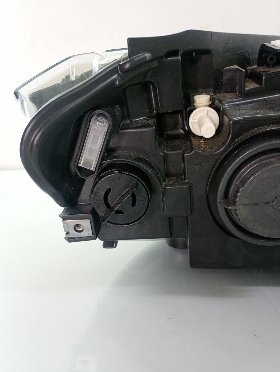 Farol esquerdo X1 2012
X1 2012/2015 BI XENON C/LED ORIGINAL