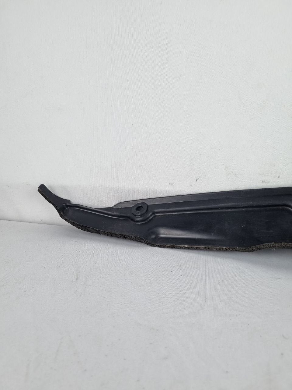 Isolador Para-lama Esq Hyundai HB20 2012/2019