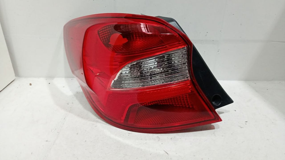 Lanterna Tras Esq Ford Ka 2019/2021
