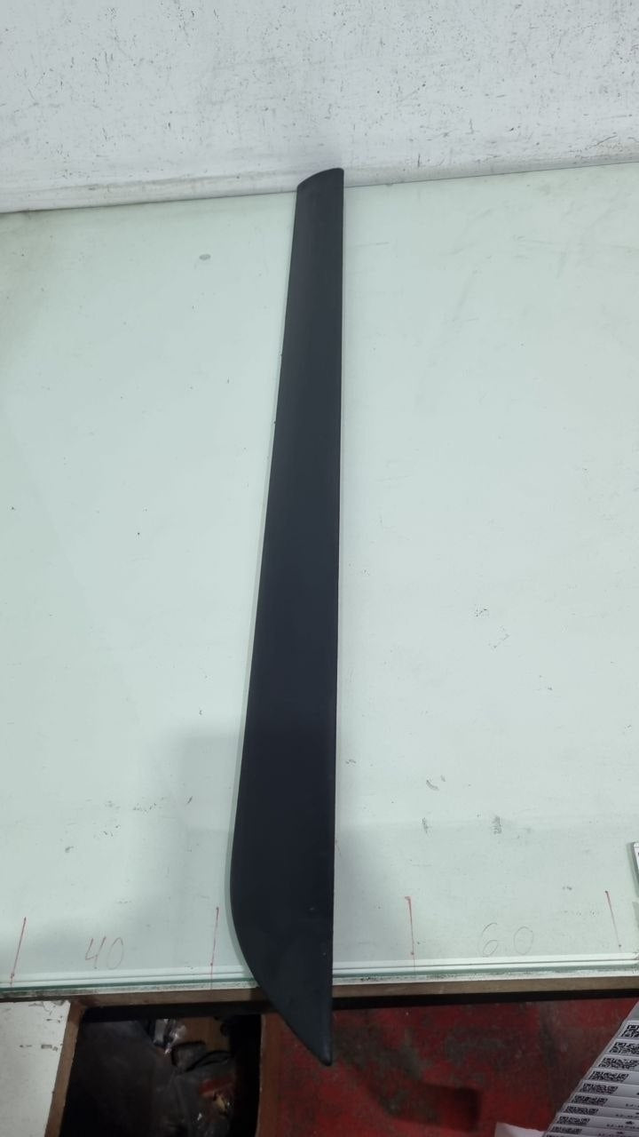 Friso Moldura Porta Tras Esq Peugeot 2008 2015/2019
