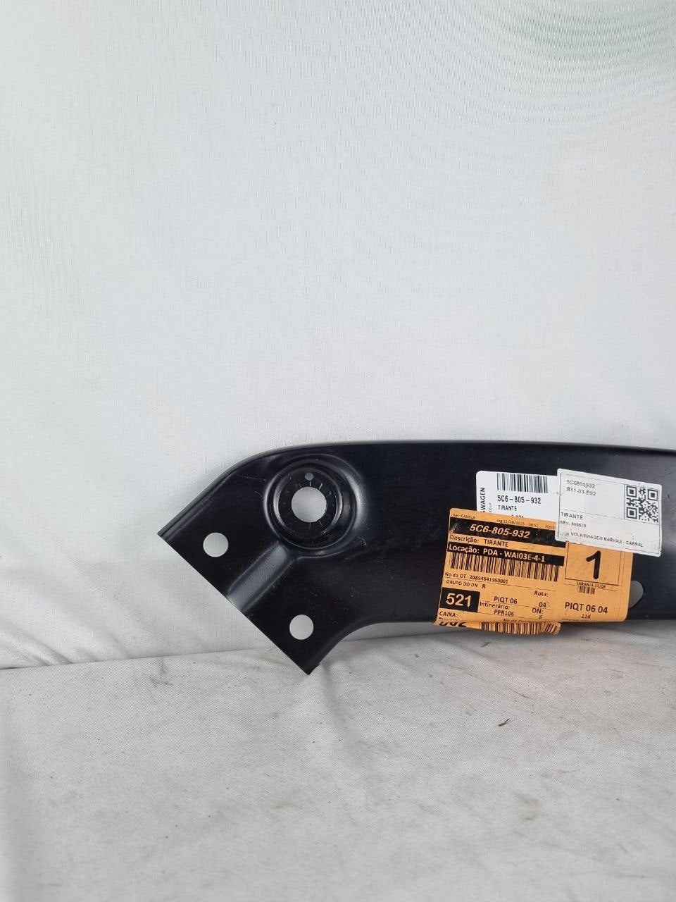 Suporte Alojamento Farol Direito Volkswagen Jetta 2012/2018 Novo