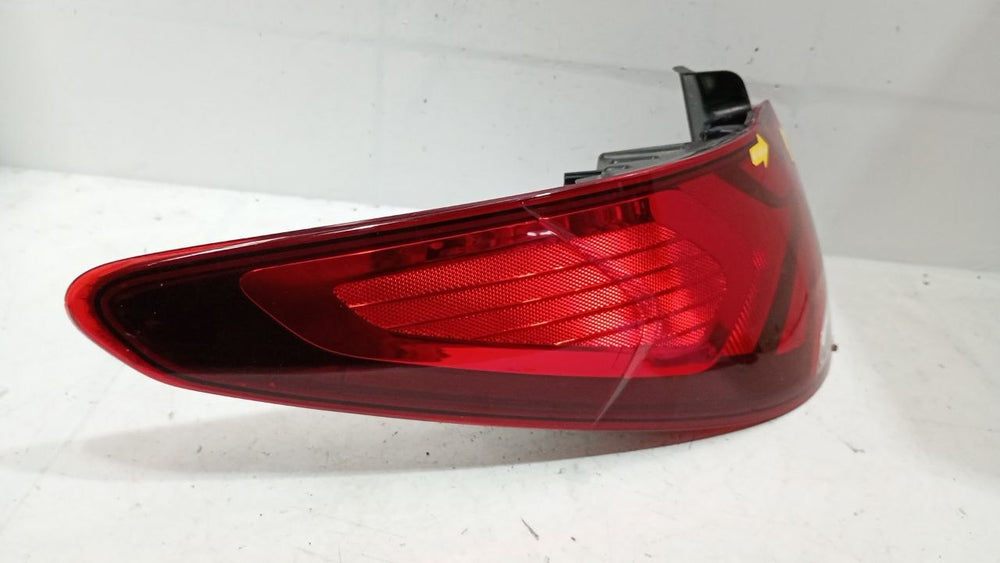 Lanterna Tras Esq Hyundai HB20 Sedan 2020/2022