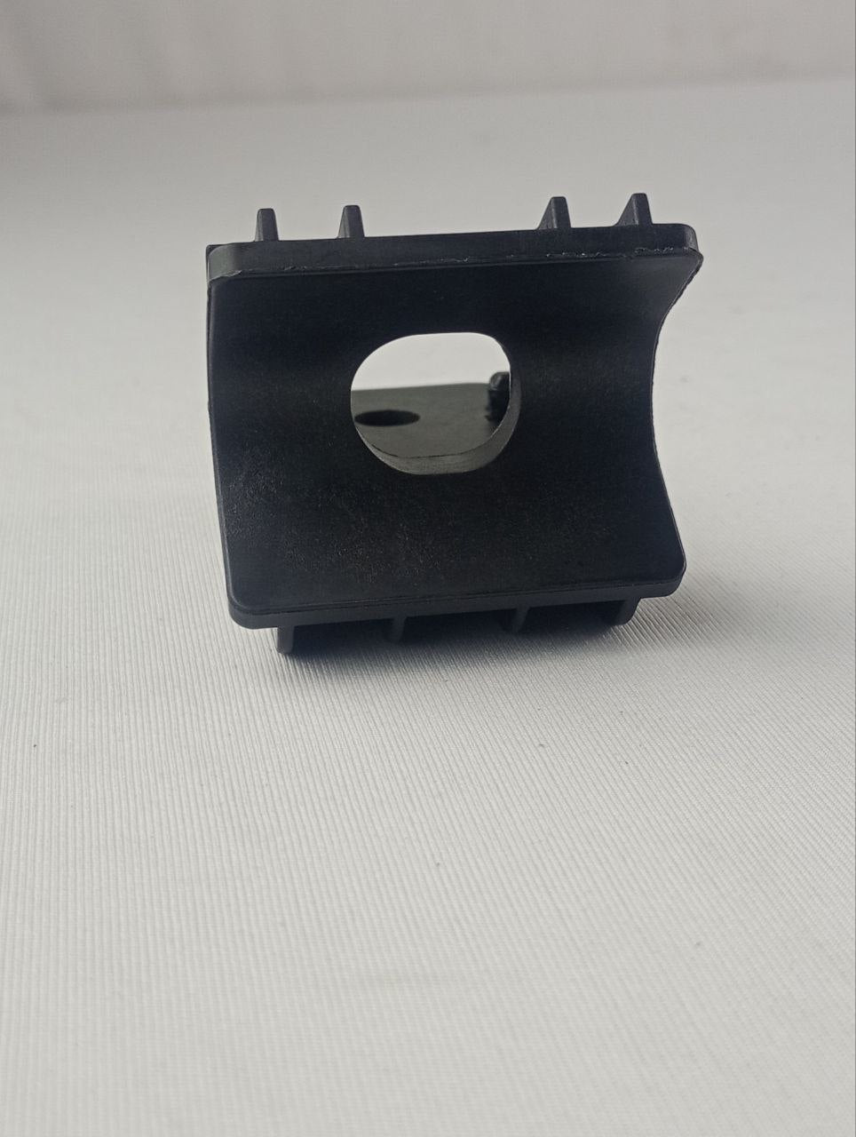 Suporte Superior Radiador Chevrolet Prisma 2013/2019 Novo
