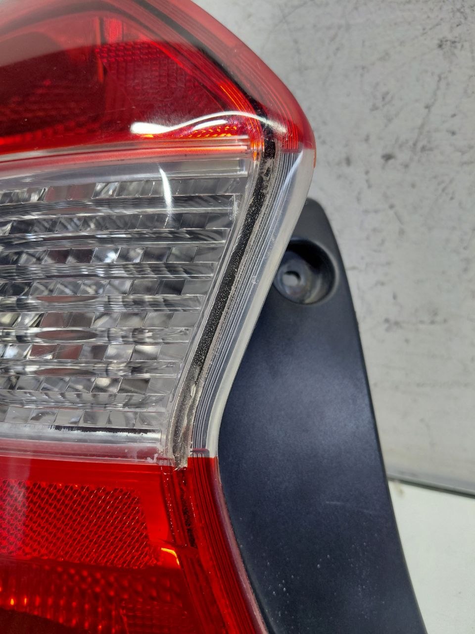 Lanterna traseira esq Ford ka sedan 2018 a 2022