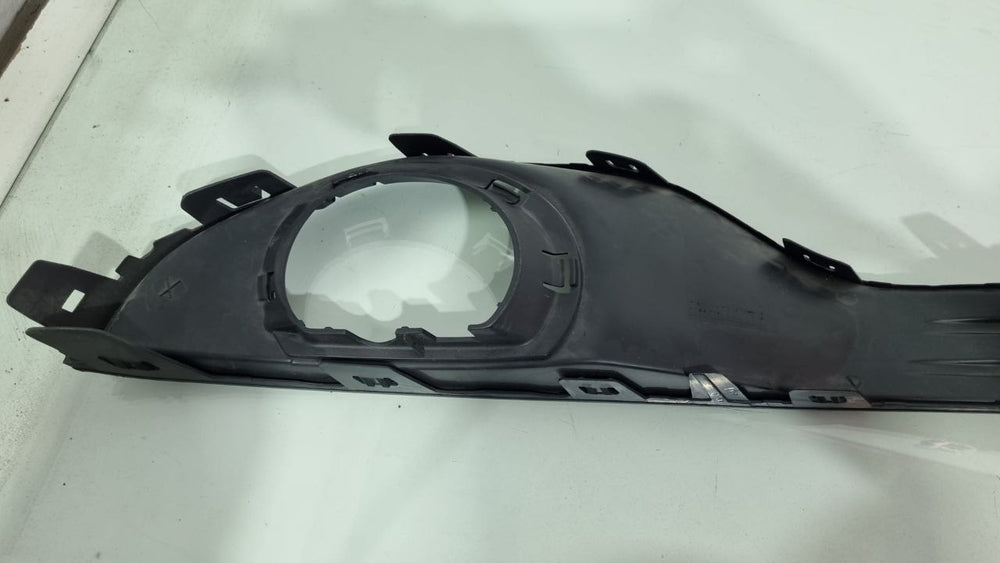 Moldura Farol Milha Dir Chevrolet S10 2017/2022
