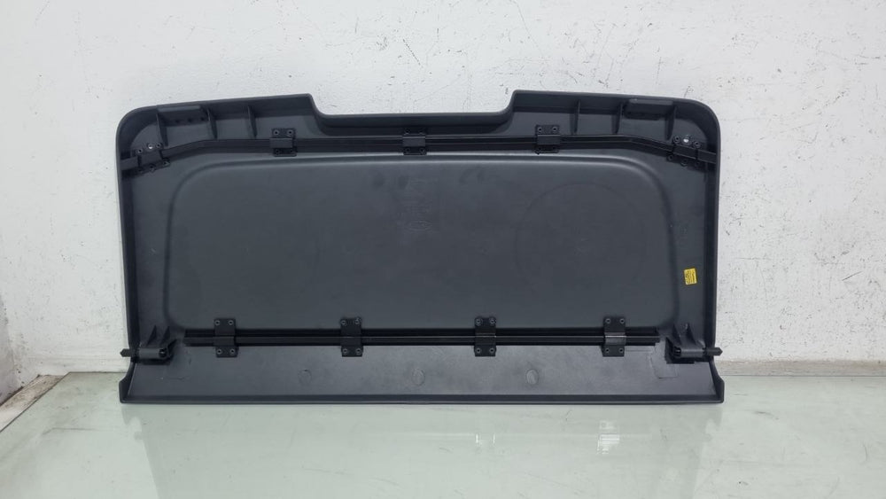 Tampão Porta Malas Fiat Punto 2011/2016