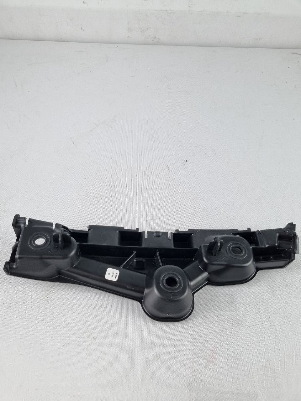 Guia Suporte Para-choque Diant Dir Renault Sandero Logan 2014/2020