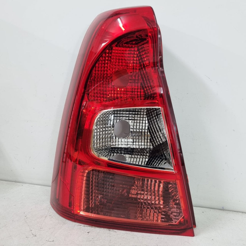 Lanterna Tras Esq Renault Logan 2010/2013