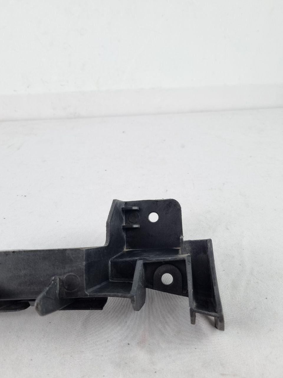 Suporte Para-choque Tras Esq Audi A3 1999/2006