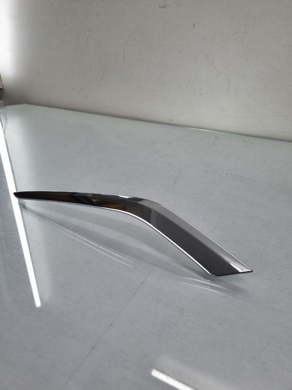 Friso Cromado Farol de Milha Esquerdo Peugeot 208 2016/2020 Novo