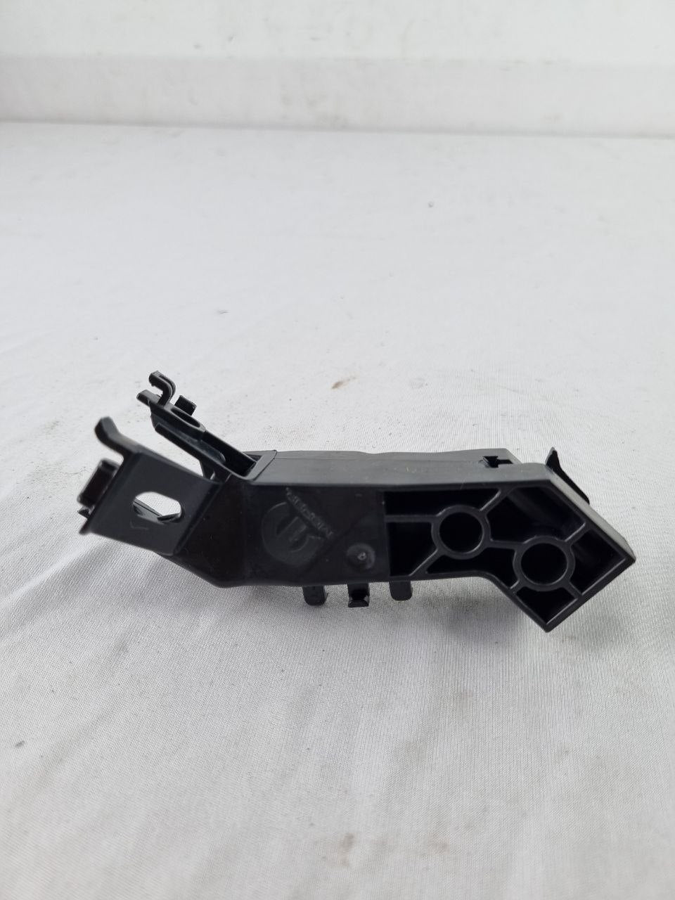 Suporte Fixação Maçaneta Porta Diant Esq Jeep Renegade 2015/2024
