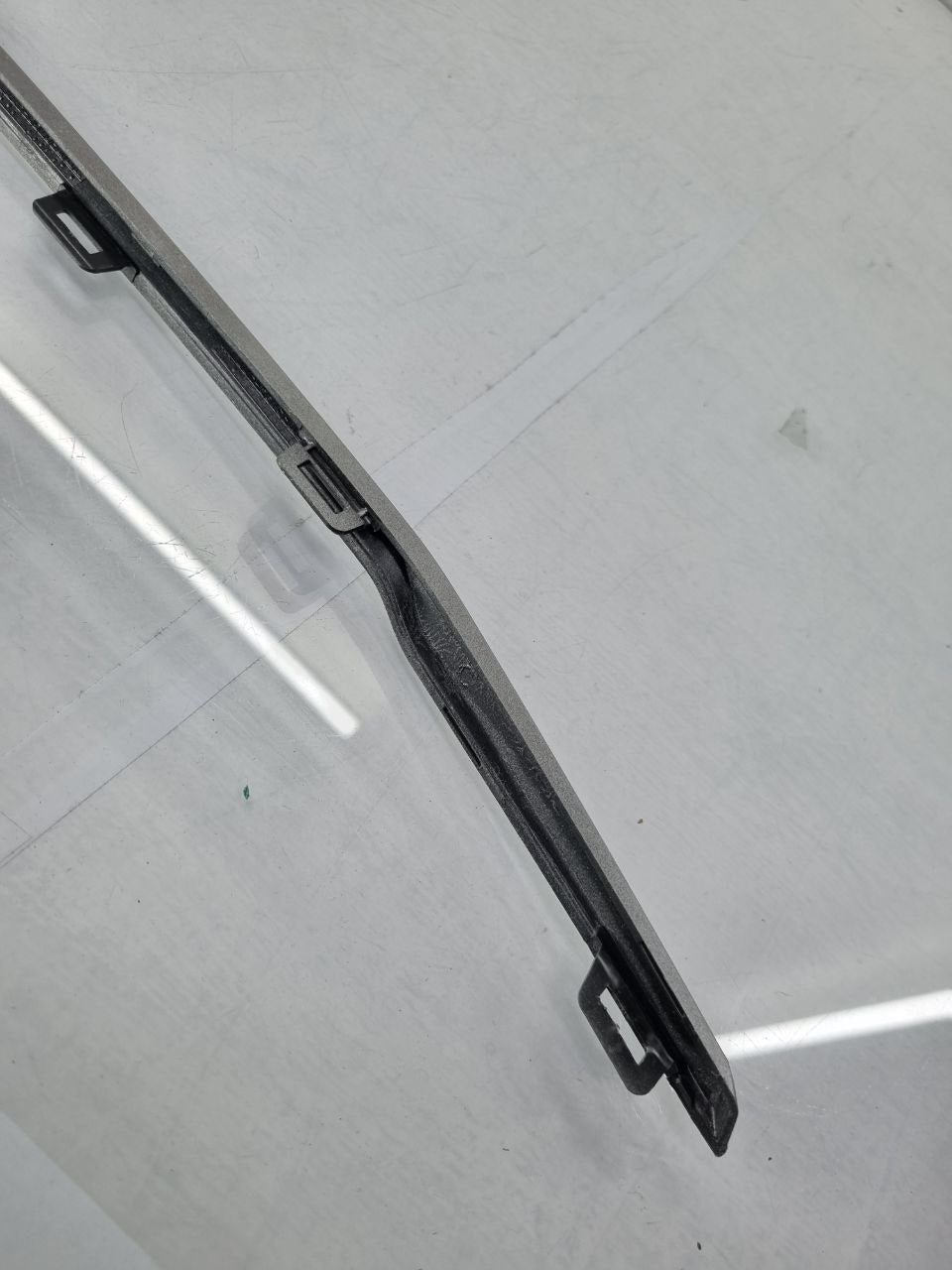 Friso Moldura Grade Dianteira Ford New Fiesta 2013/2019 Novo