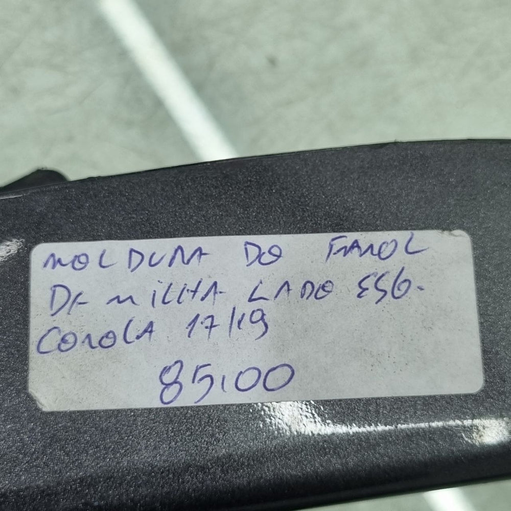 Moldura Farol Milha Esq Toyota Corolla 2017/2019