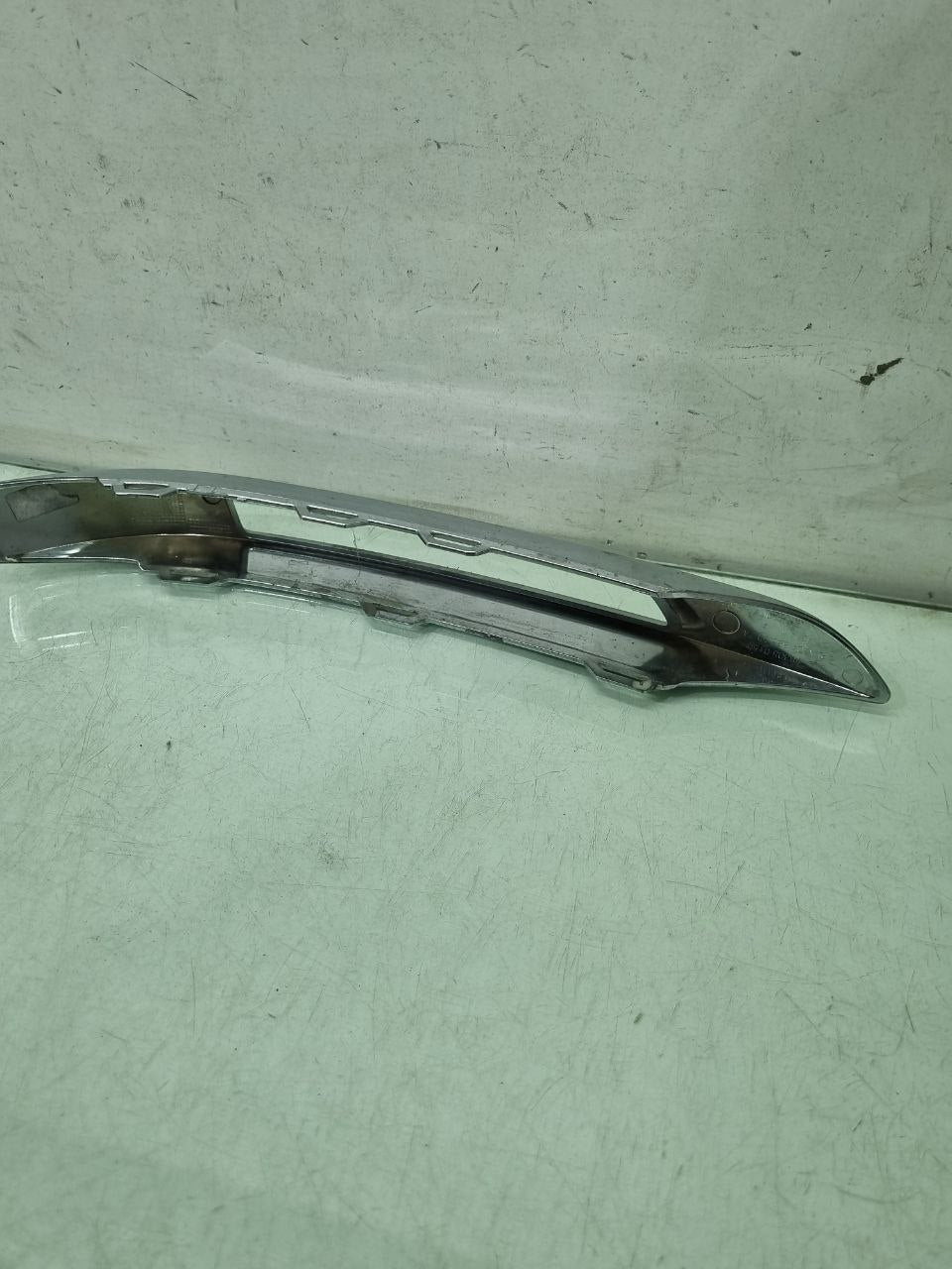 Friso Cromado Lateral Esquerdo Mercedes-Benz GLK 2014/2018 Usado