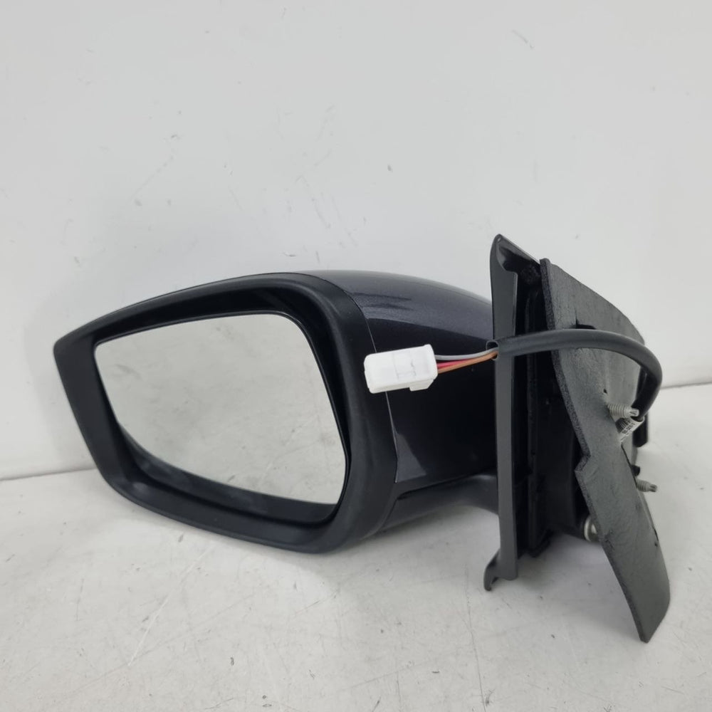 Retrovisor Externo Esq Nissan Versa 2016/2017