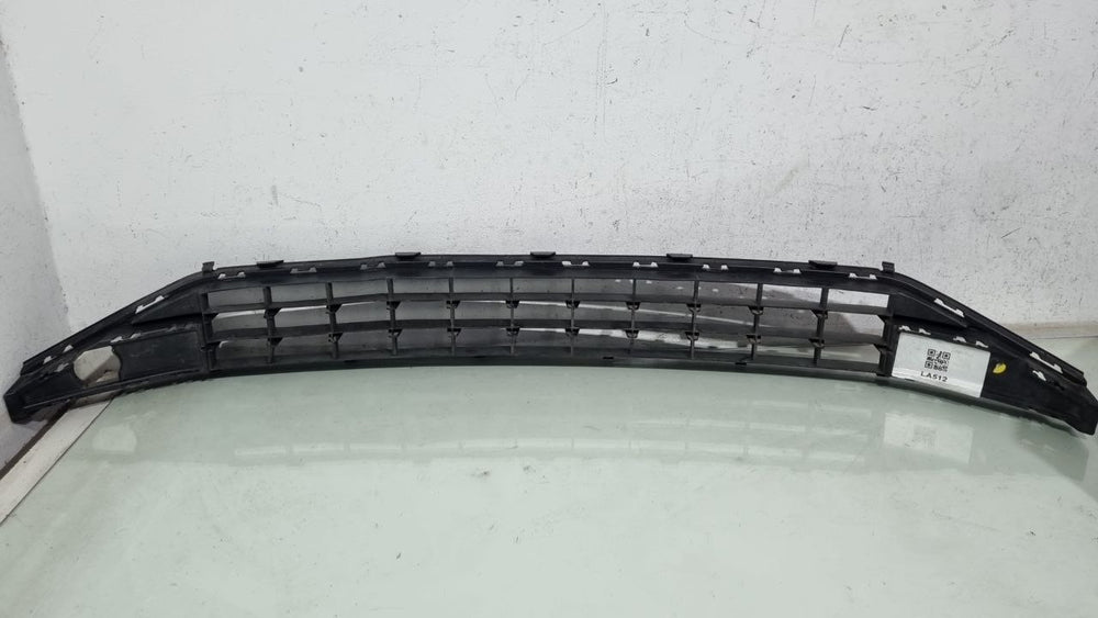 Grade Inferior Parachoque Diant Volkswagen Jetta 2017/2019