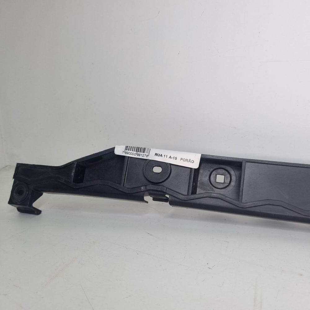 Guia Parachoque Tras Volkswagen Fox 2010/2014