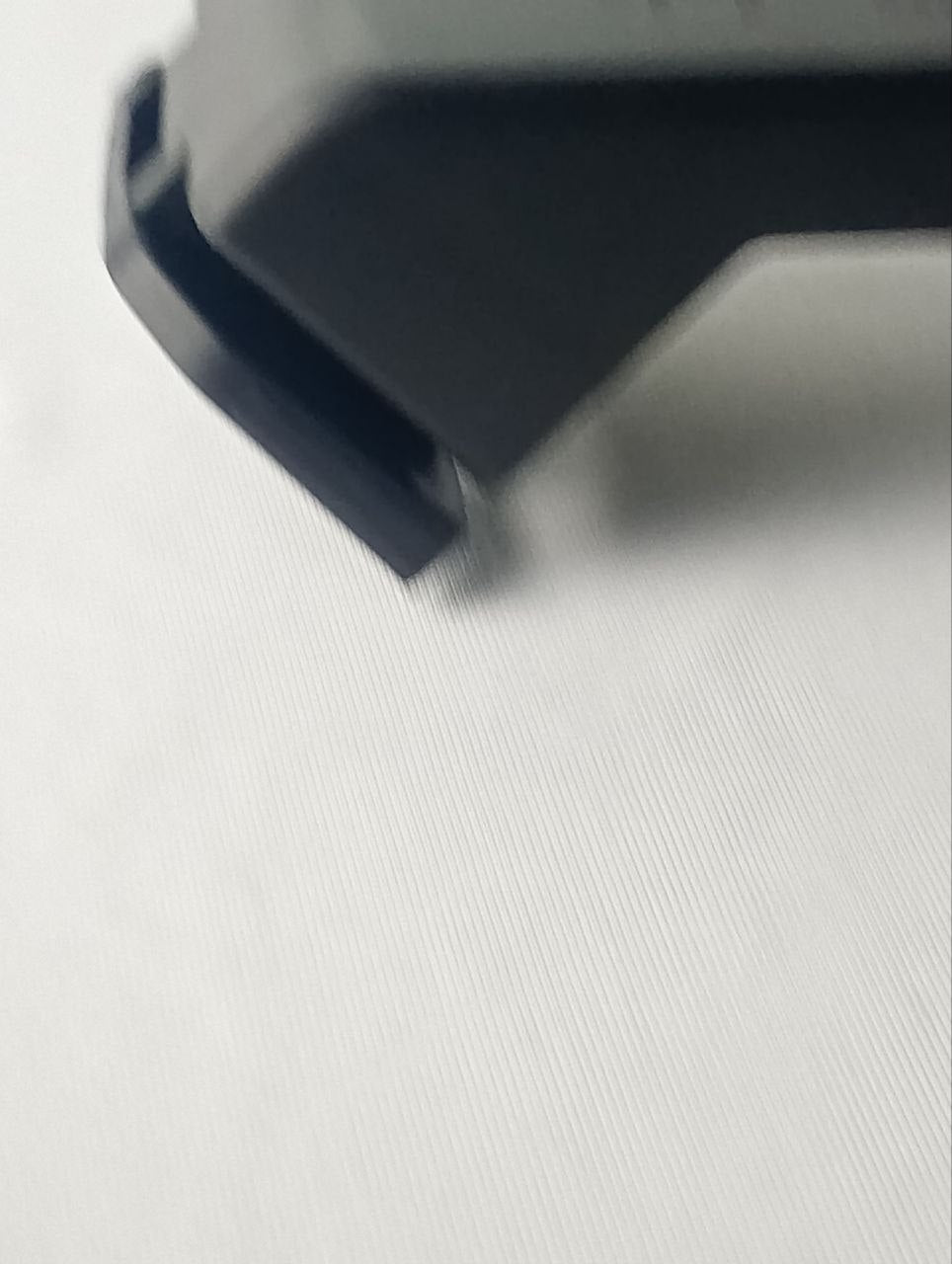 Suporte Guia Central Inferior Para-choque Traseiro Hyundai HB20 2012/2019 Novo