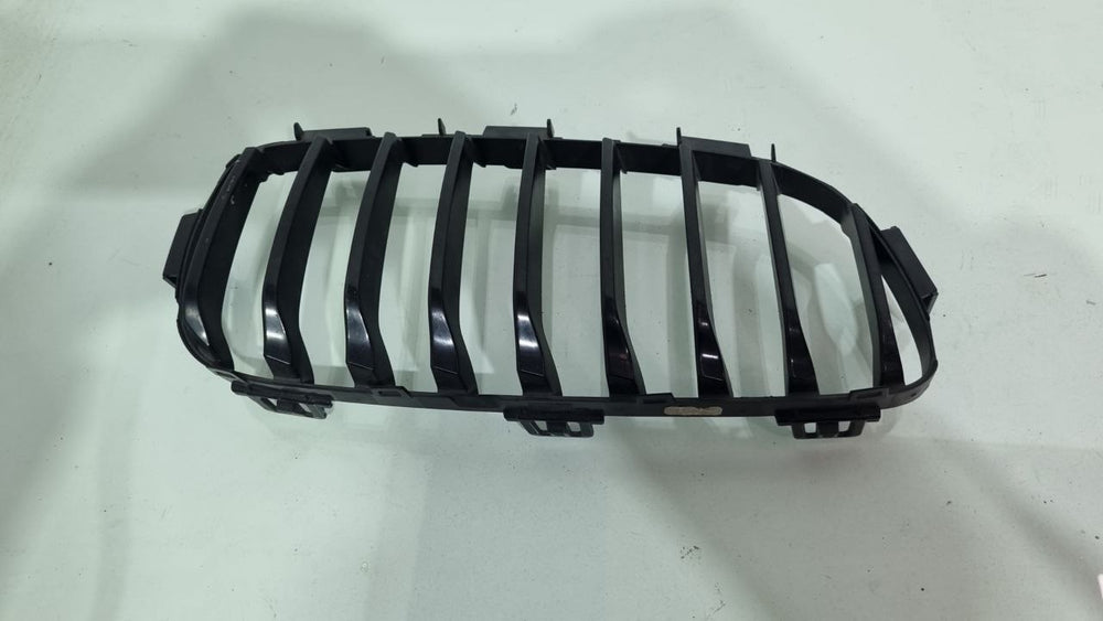 Grade Dianteira Dir BMW X1 2015/2019