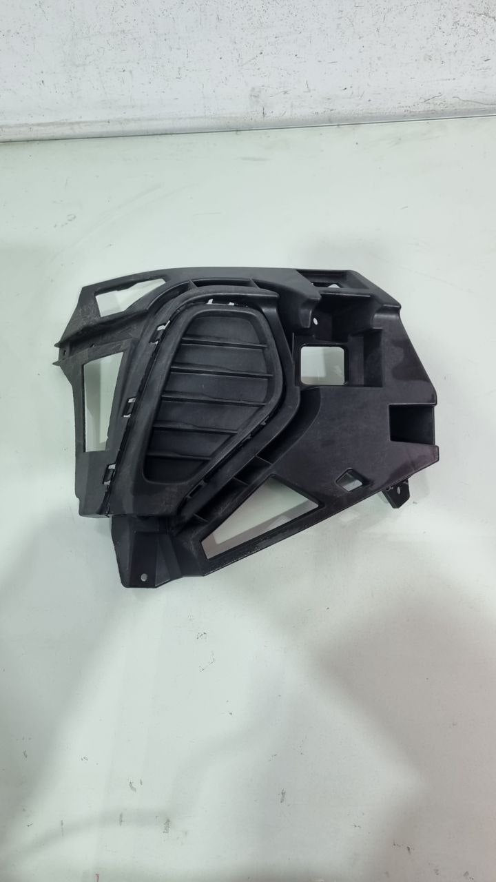 Moldura Farol Milha Diant Esq Volkswagen Nivus 2020/2023