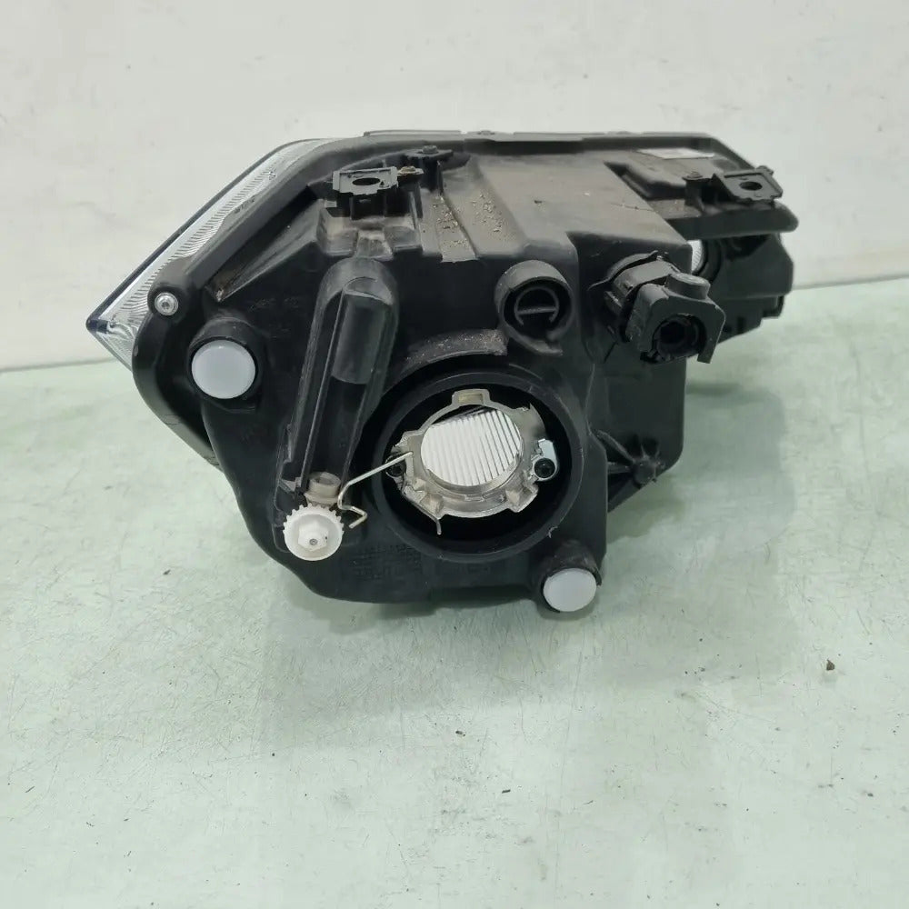 Farol Esquerdo Volkswagen Polo Track Modelos 2022/2024