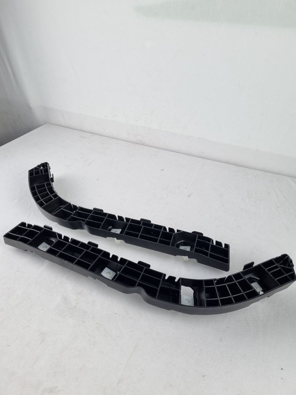 Par Guia Parachoque Tras Hyundai HB20 Sedan 2013/2019