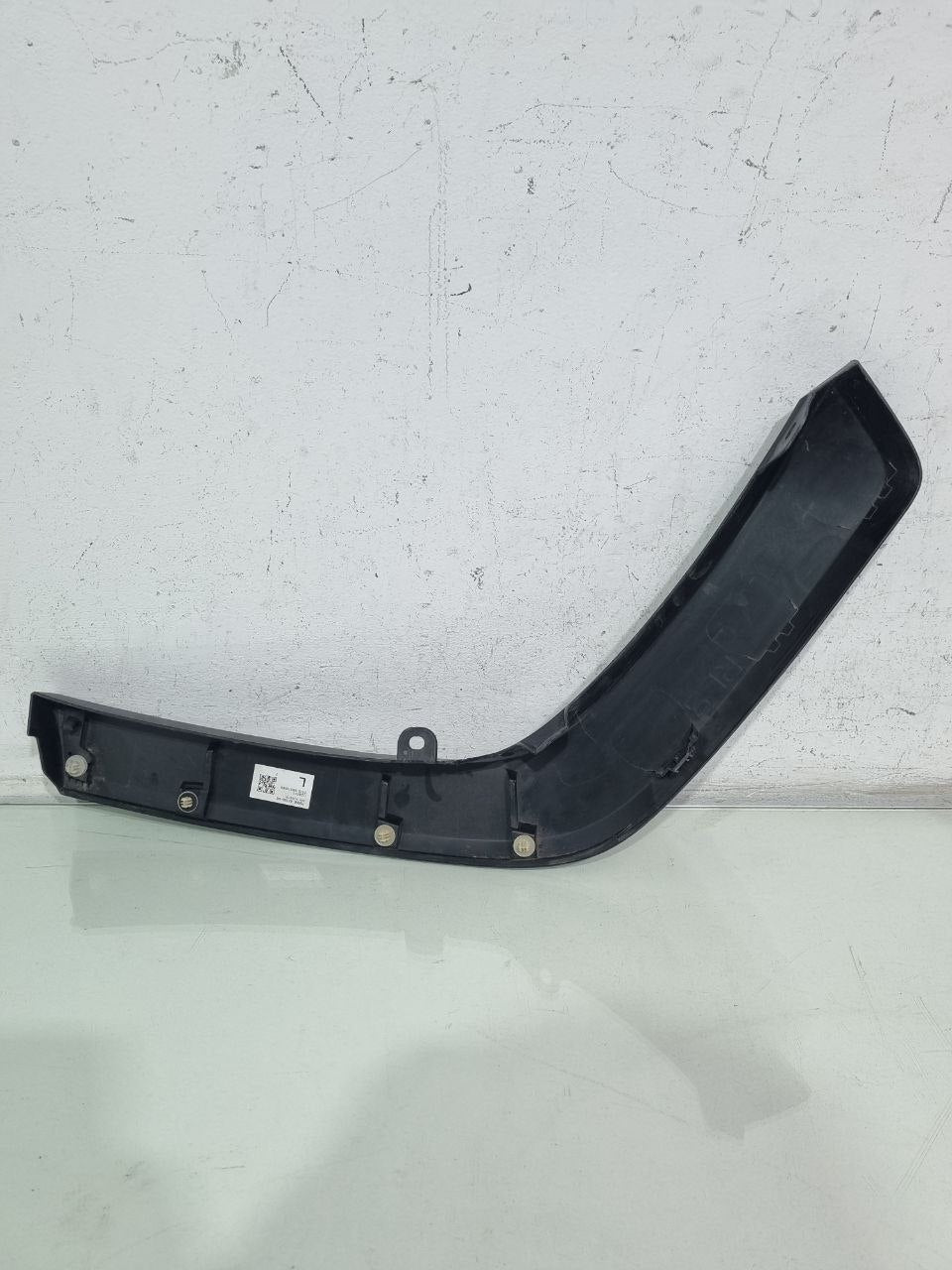Moldura Paralama Traseira Esquerda Toyota RAV4 2019/2023 Usado