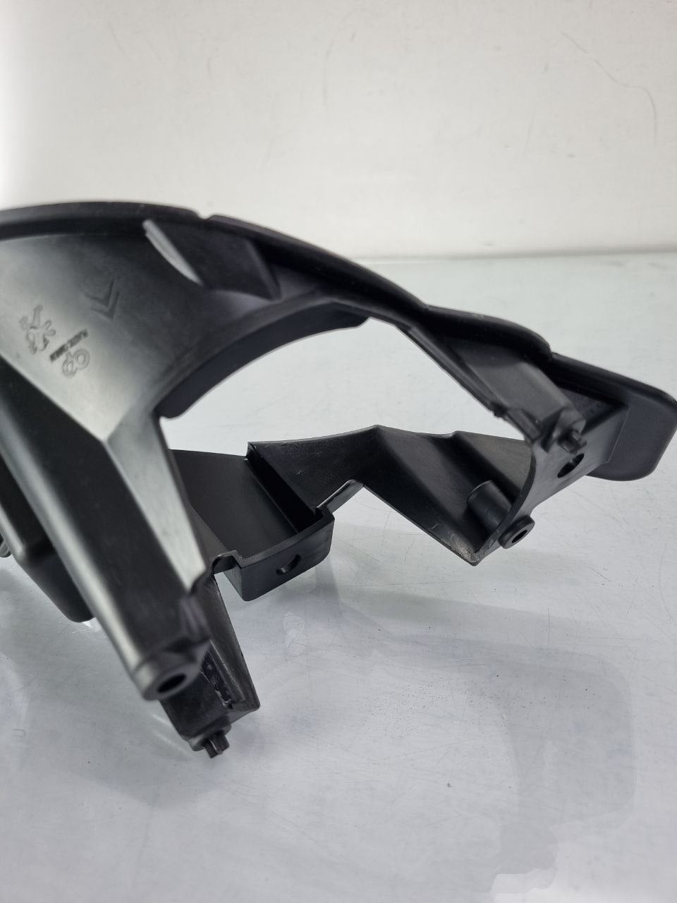 Suporte Farol de Milha Dir Peugeot 207 2008/2014