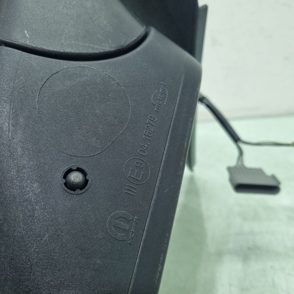 Retrovisor lado direito elétrico com pisca fiat pulse abarth 2022 a 2025