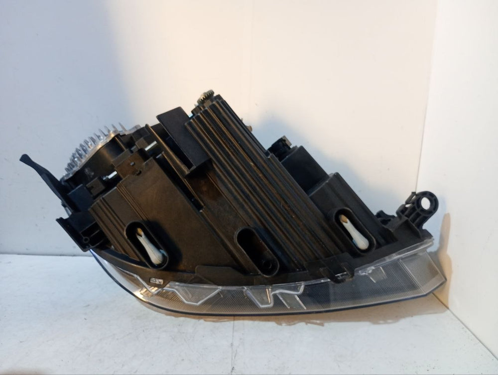 Farol lado esquerdo full léd Volkswagen t-cross 2025 a 2026